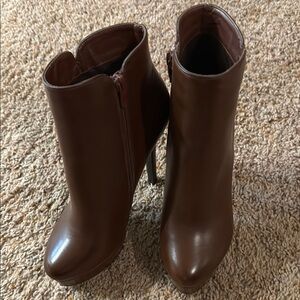 NWOT Never Worn! Charles David Brown Ankle Boots